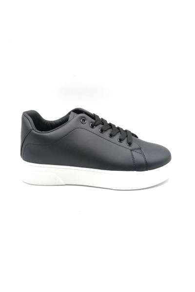 Solid Colour Sneakers - Black