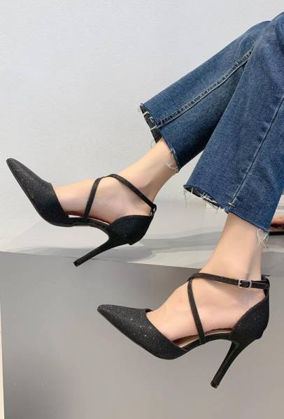 Shiny High Heels - Black