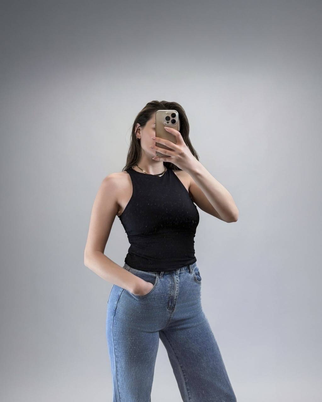 Fitted Tank Top - Black