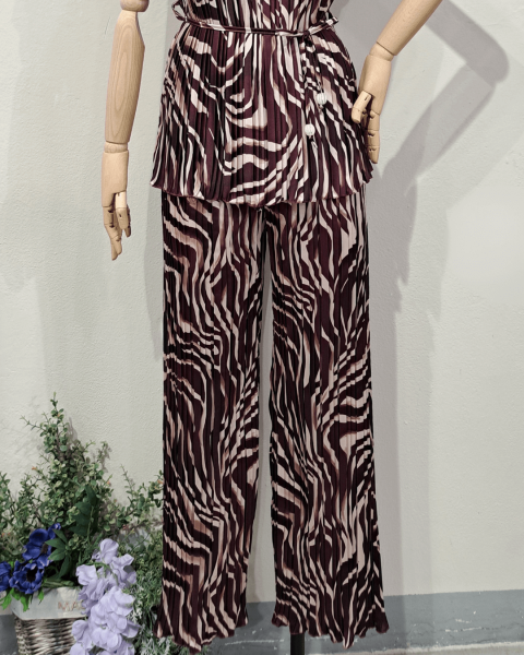 Pleated Printed Wide Leg Pants - Bordeaux